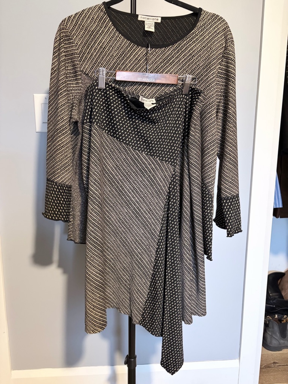 Notations Black and Cream Patterned Long Sleeve Dress